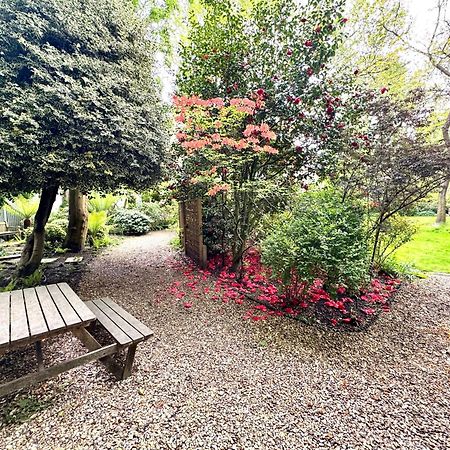 2 Bedroom Apartment In Central London South Kensington By Wild London Londres Exterior foto