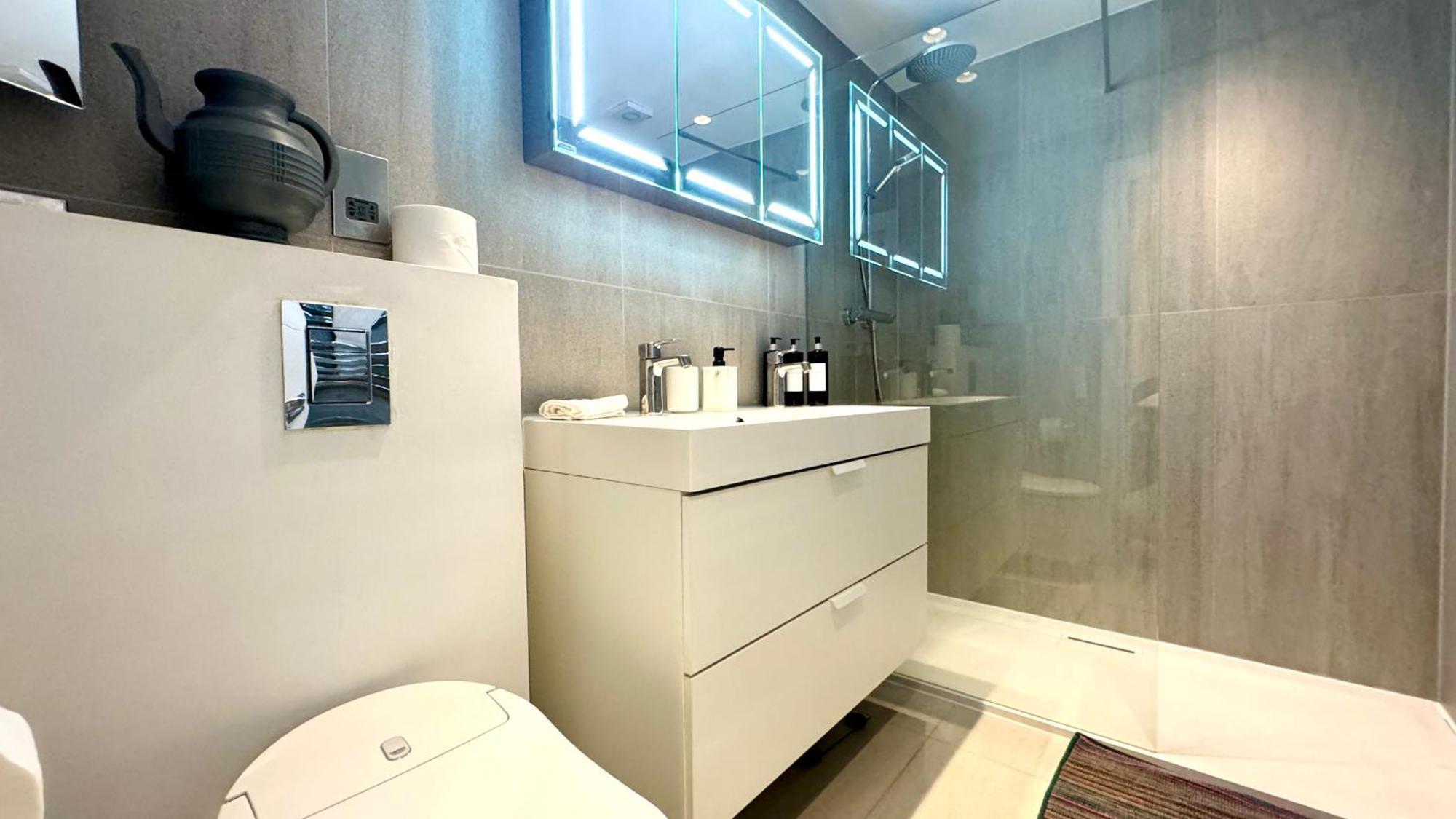 2 Bedroom Apartment In Central London South Kensington By Wild London Londres Exterior foto